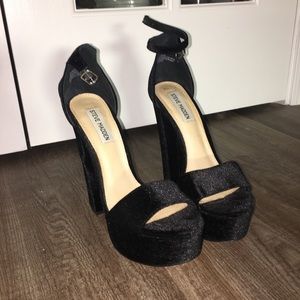 Steve Madden Gonzo Heels